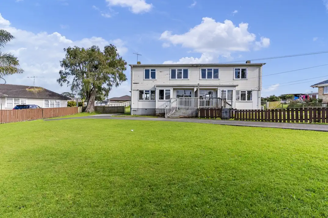 1621m2 section, One title. Two homes (2 x 3 beds 1 bath home), 33 Forbes Road, Favona, Auckland