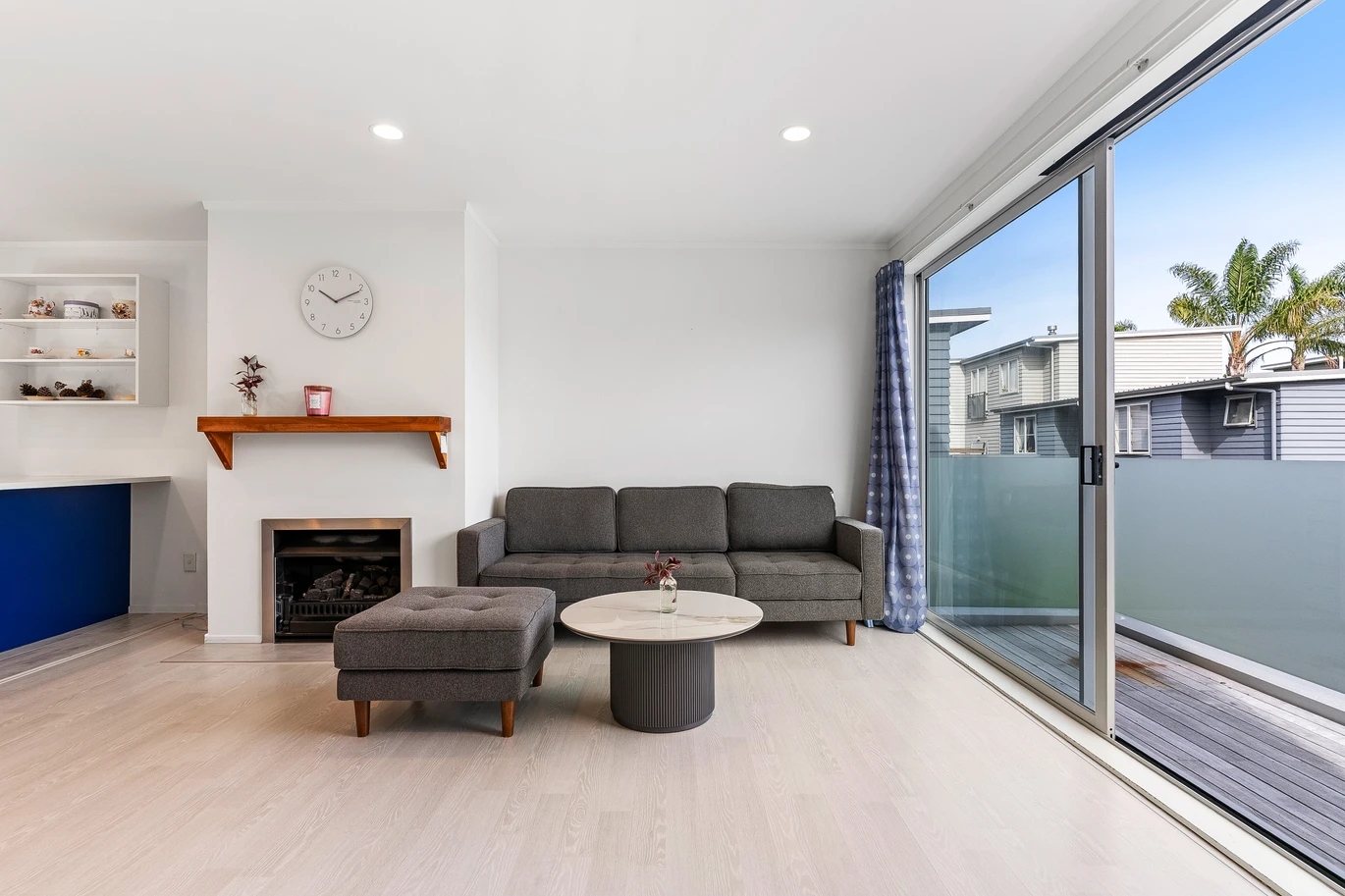 Motivated seller, Double Grammar school zone, Enquiries Over $785,000, 125m2 3 beds 1.5 baths home with double garage, zoned for Auckland Grammar and Auckland Girls Grammar school, 78/32 Edwin Street Mount Eden, Auckland