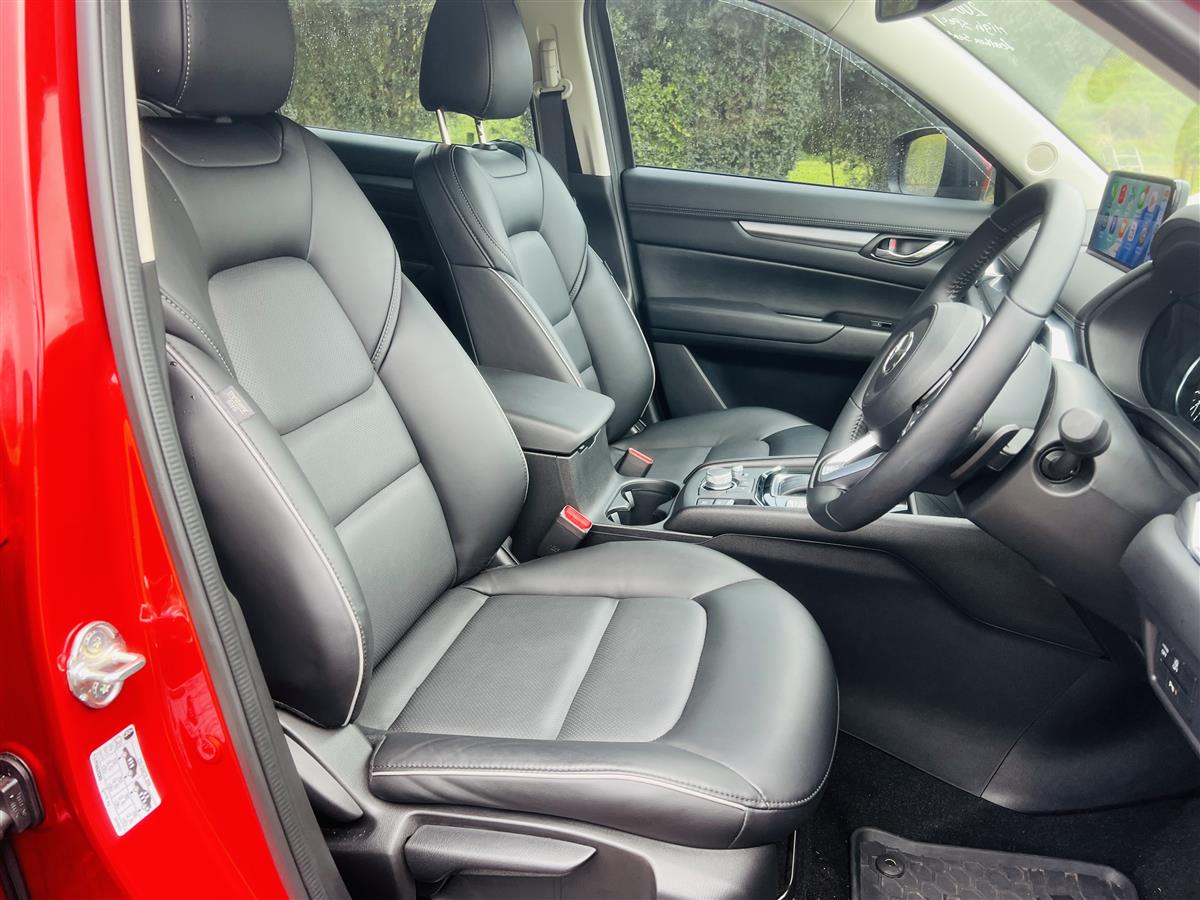 2025 Mazda CX-5 2.5 GSX LEATHER 2300 KM ONLY RV/SUV Automatic, 5 seats, Petrol, 2,500 cc