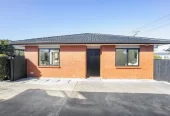 Standalone Brick and tile 2 beds 1 bath home with garage, 3/43 Alverston Street Waterview, Auckland