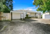 6473 m2 section, 4 beds 2 baths house, Double garage, carport and ample off-street parking, Space, Privacy & Lifestyle in Fairview Heights, 5 Taurikura Way, Fairview Heights, Auckland