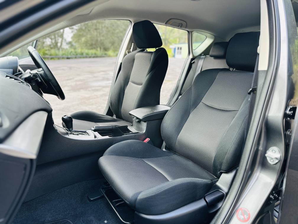 2012 Mazda Axela 20S SPORTS !! SKYACTIVE ENGINE !! Hatchback Tiptronic, 5 seats, Grey, New Import, Petrol, 2,000 cc, 28,769 km