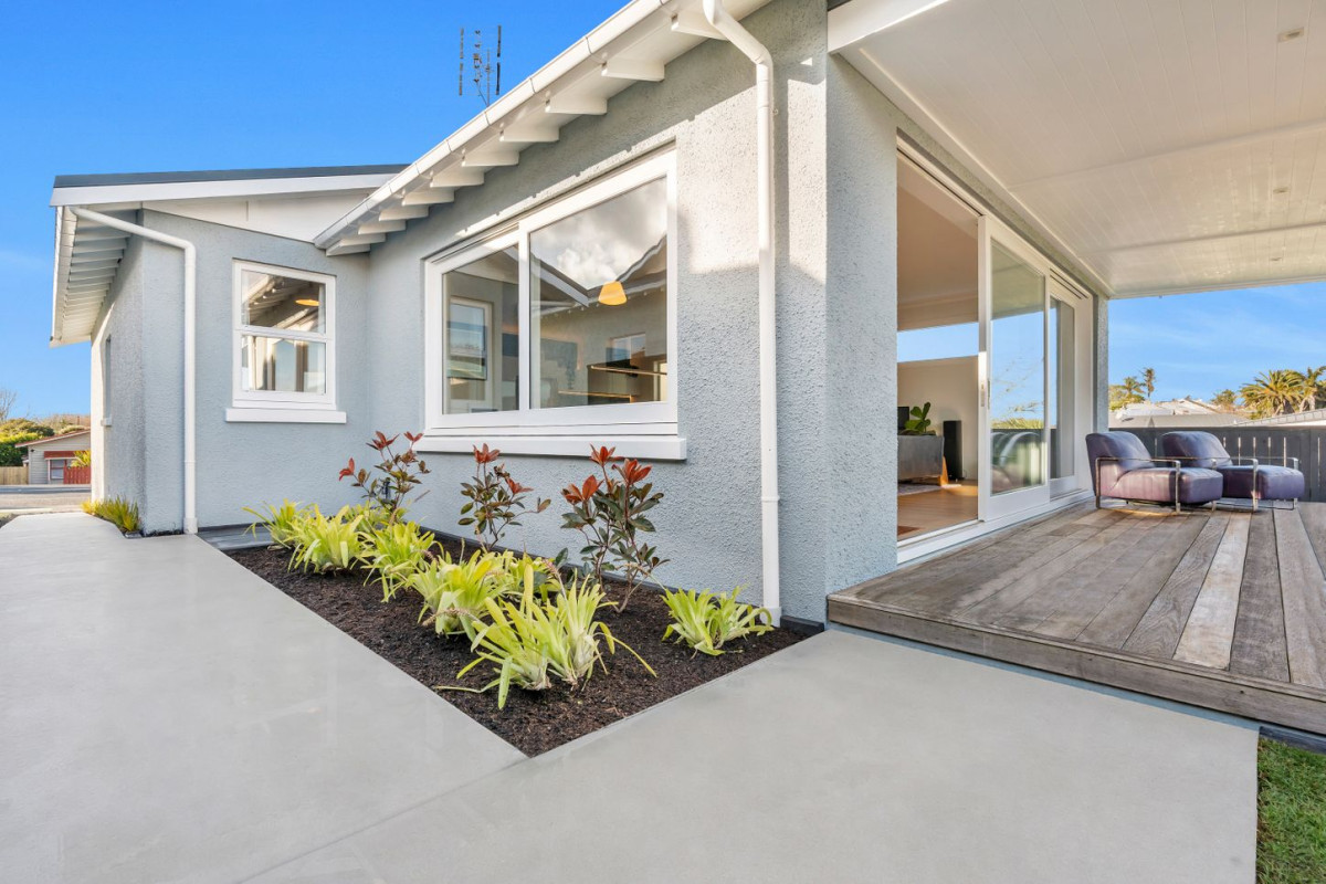 Owners Downsizing – Retirement Beckons, 522m2 section, Renovated 3 beds 2 baths house, 36 Old Mill Road, Grey Lynn, Auckland