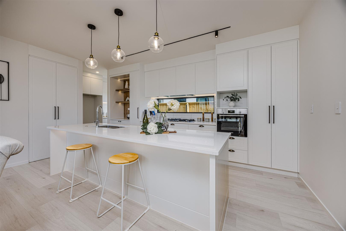 502m2 section, 175m2 Brandnew 4 beds 2.5 baths house with double garage, 8 Arahi Road, Clevedon, Auckland