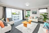 For rent, 3 beds 1 bath house with carport, Available from 16th August, 431A Great South Road, Opaheke, Auckland