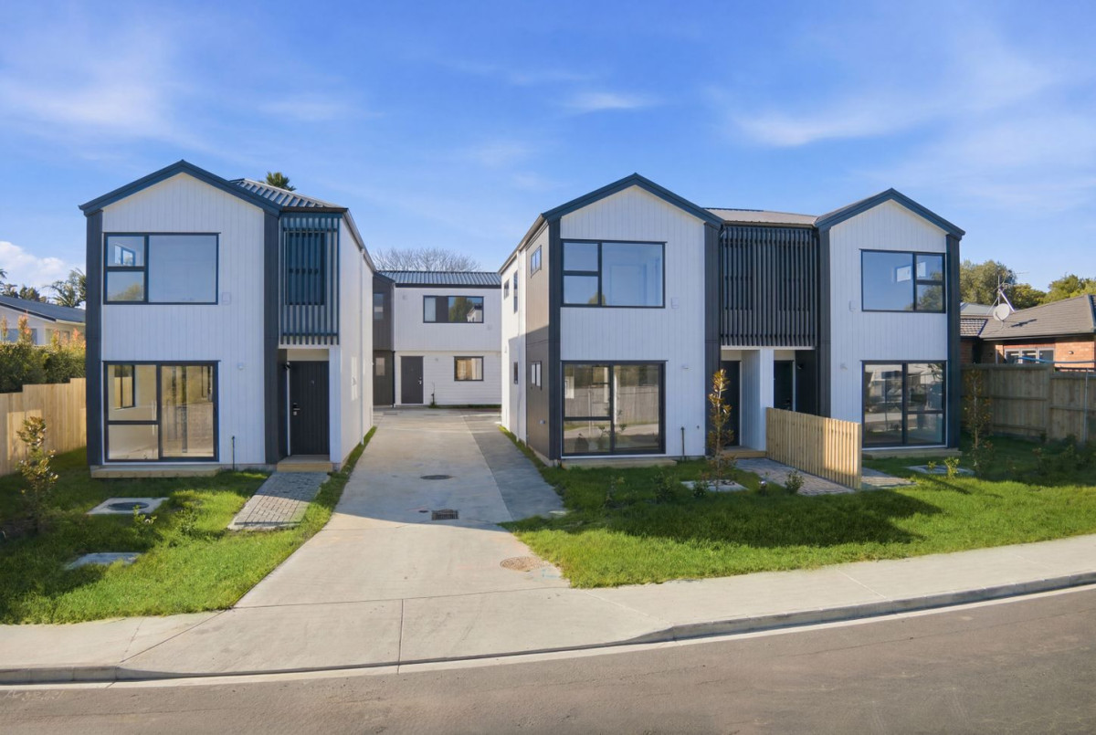 Brandnew 3 beds 2.5 baths home with car park, Lot 1/3 Gill Avenue, Te Atatu Peninsula, Auckland