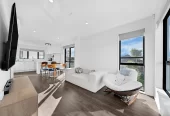 Motivated owner – Urgent Sale, 2 beds 1.5 baths home with garage and 1 Extra parking, Freehold End Unit/ 3x Backyard/ No Body Corp, 8/45 Dale Crescent Pakuranga, Auckland