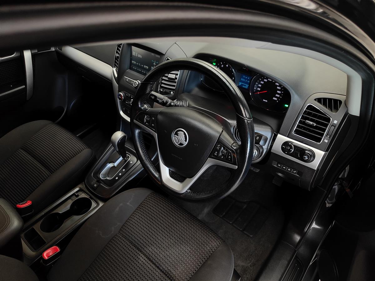 2016 Holden Captiva LS 2.4P/NZ NEW/ONE OWNER/ RV/SUV Automatic, 5 seats, Grey, Petrol, 2,384 cc, 38,058 km