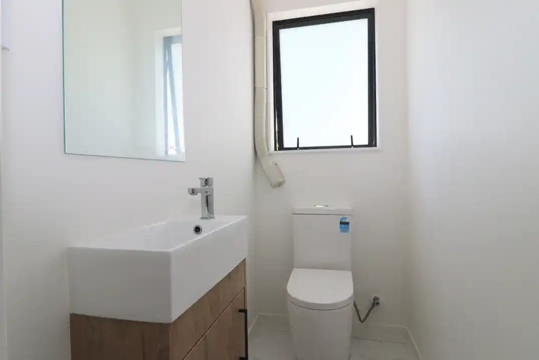 For rent, 3 beds 1 bath home with car park, Available from 5th Aug, 1 Korokio Lane, Henderson, Auckland