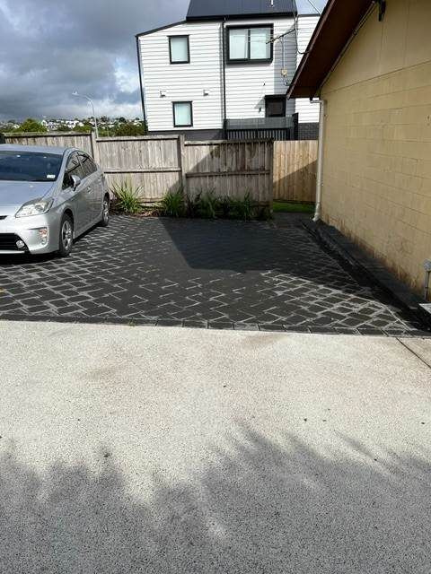 For rent, Pets considered on request, 2 beds 1 nath home, a fully fenced yard with a small private garden, a handy storage room, and car park, available 15th August, 1/31 Abercrombie Street, Howick, Auckland