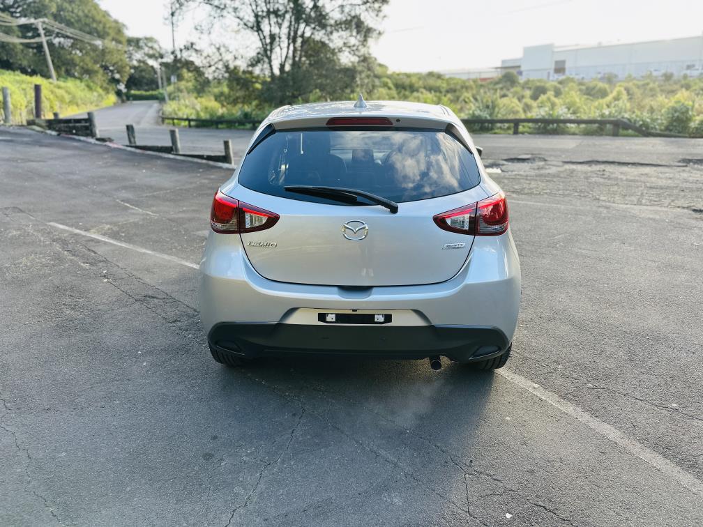 2017 Mazda Demio 13S SPORTS !! SKYACTIVE ENGINE !! Hatchback Automatic, 5 seats, Silver, New Import, Petrol, 1,300 cc, 12,398 km