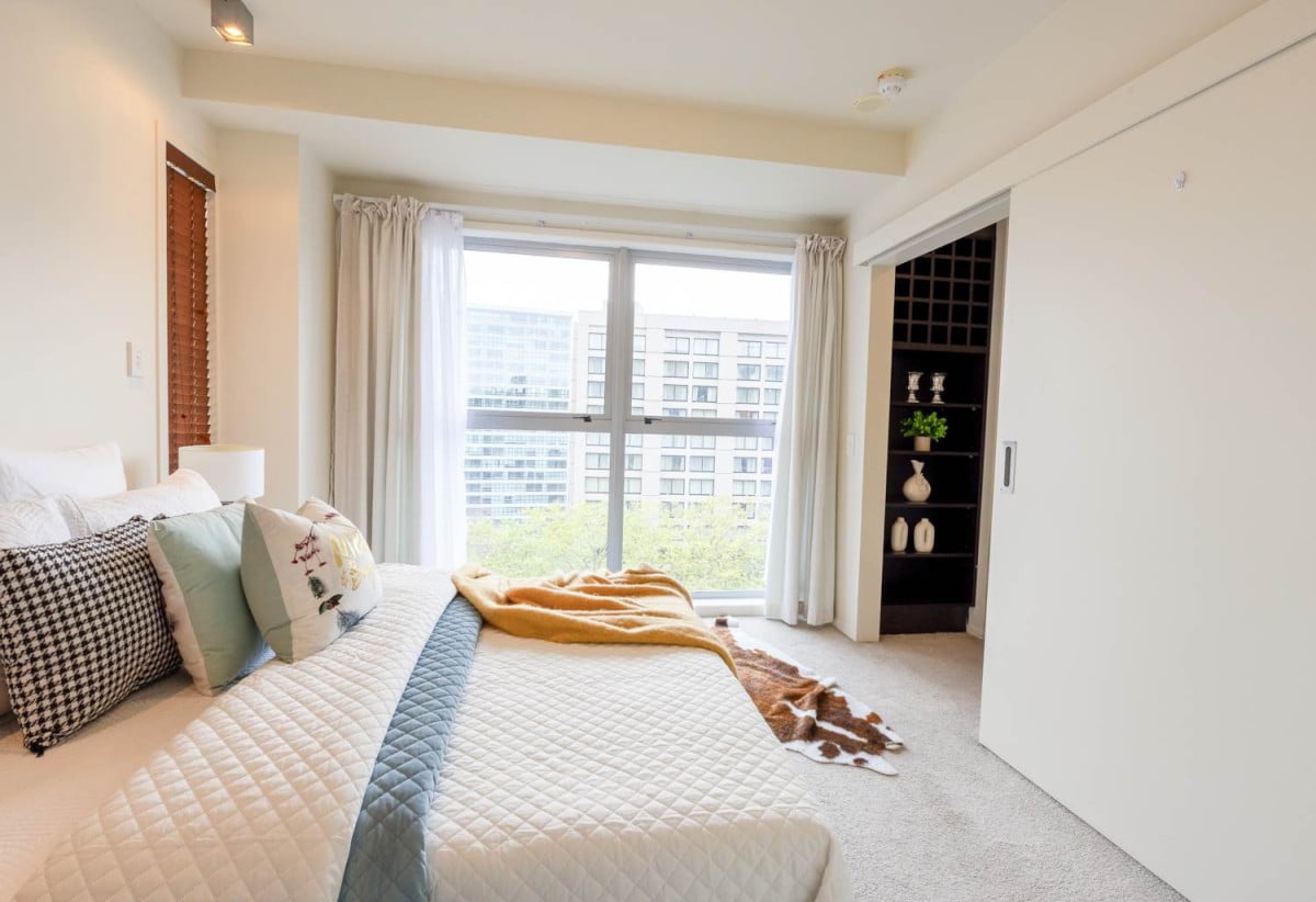 Auckland Girls’ Grammar School zone, 49m2 Freehold 2 beds 1 bath apartment, move-in ready, With a 2021 CV of $410,000 and an incredibly competitive asking price of $299,000, 512/188 Hobson Street, City Centre, Auckland