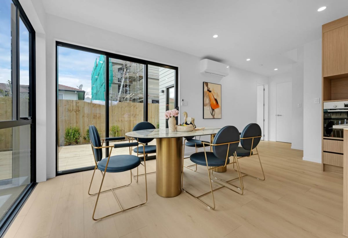 178m2 Brandnew standalone 5 beds 3.5 baths home with garage, 1 ensuite ground floor, 0.7 km to Pakuranga College, Lot 1, 25 Tomintoul Place, Highland Park, Auckland