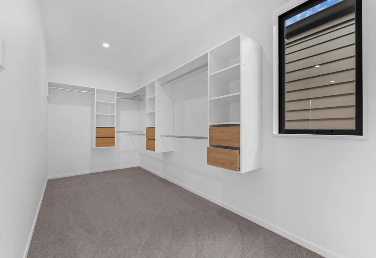 178m2 Brandnew standalone 5 beds 3.5 baths home with garage, 1 ensuite ground floor, 0.7 km to Pakuranga College, Lot 1, 25 Tomintoul Place, Highland Park, Auckland