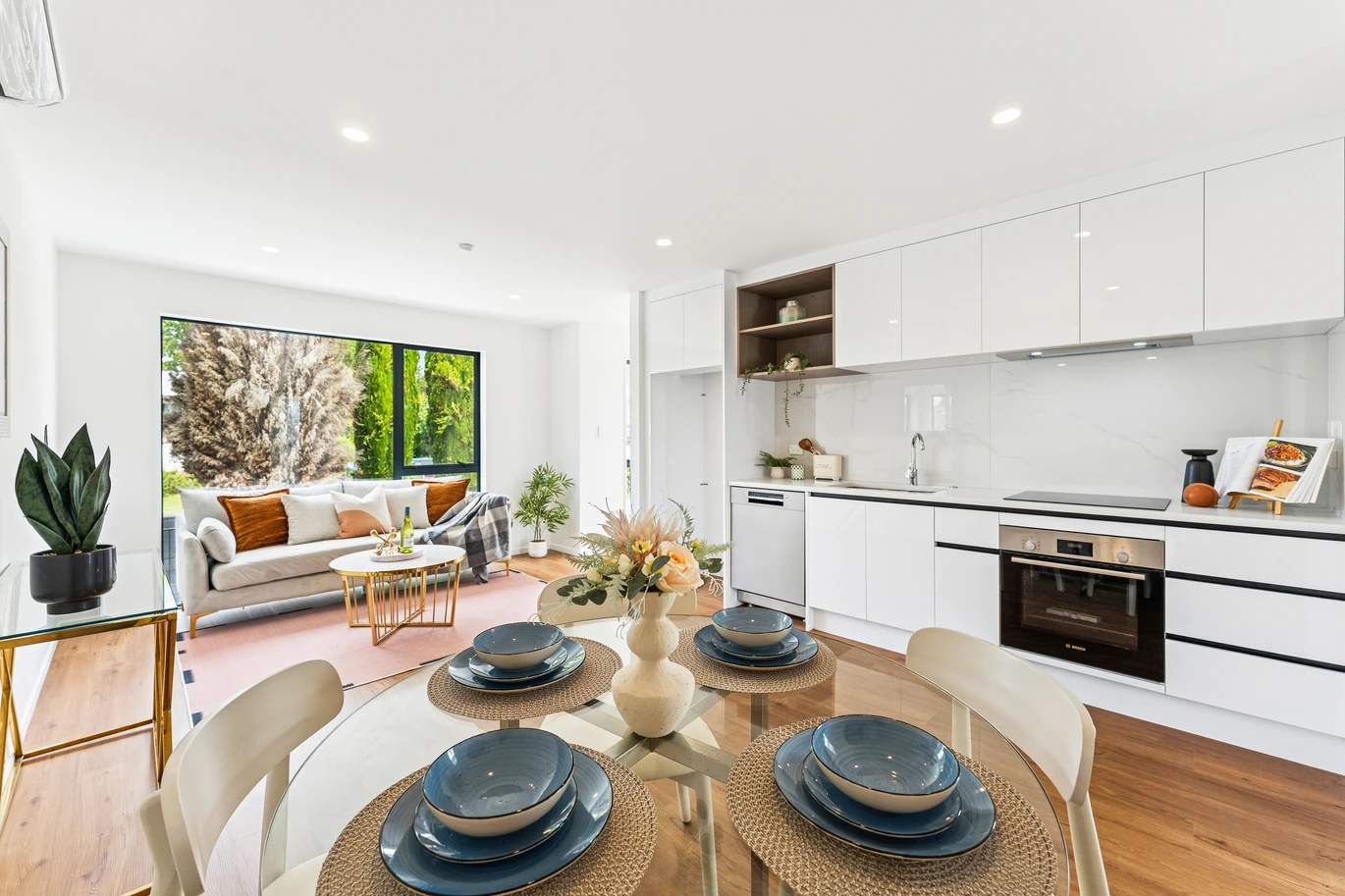 Enquiries over $600,000, Quality Master Build Home with Garage, 94m2 Brandnew 2 beds + study room 2 baths home with garage, move-in ready, Freehold, no body corporate or society fee, 10E Powell Place Henderson, Auckland