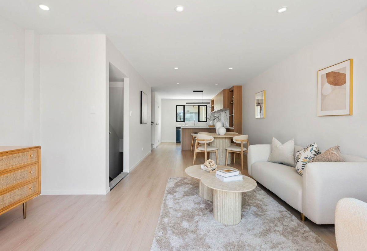 Must sell, Highly Motivated developer, 10 Year Stamford Building Warranty Insurance, Brandnew 4 beds 3.5 baths home with garage, just moments from Massey University, Albany Mall, schools, 7/145 Albany Highway, Albany, Auckland