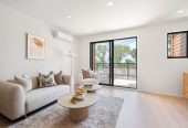 Must sell, Highly Motivated developer, 10 Year Stamford Building Warranty Insurance, Brandnew 4 beds 3.5 baths home with garage, just moments from Massey University, Albany Mall, schools, 7/145 Albany Highway, Albany, Auckland