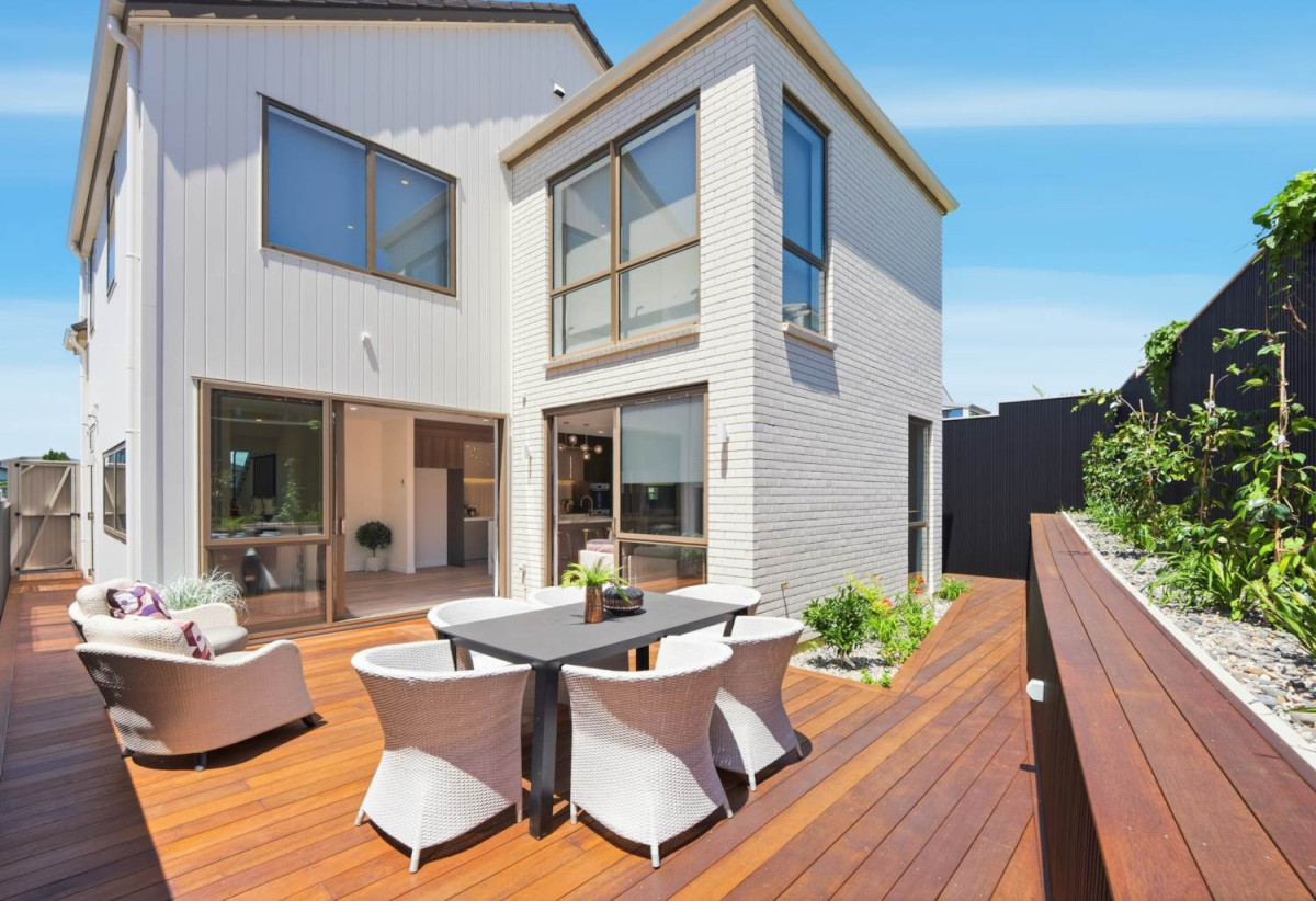 10-Year Builder Warranty, 4 beds 3.5 baths house with double garage, 11 Georgie Salter Crescent, St Johns, Auckland