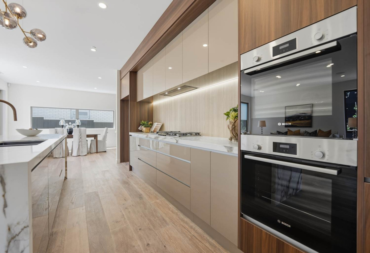 10-Year Builder Warranty, 4 beds 3.5 baths house with double garage, 11 Georgie Salter Crescent, St Johns, Auckland