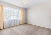 Robust construction – Concrete block and brick, 3 beds + Flexi room 2 baths home, Upstairs: 2 beds 1 bath, Separate living room with access to a sunny porch, Open-plan kitchen and dining area, Downstairs: Additional bedroom plus living area, Bathroom and utility room, 2/2B Yeoman Place, Howick, Auckland