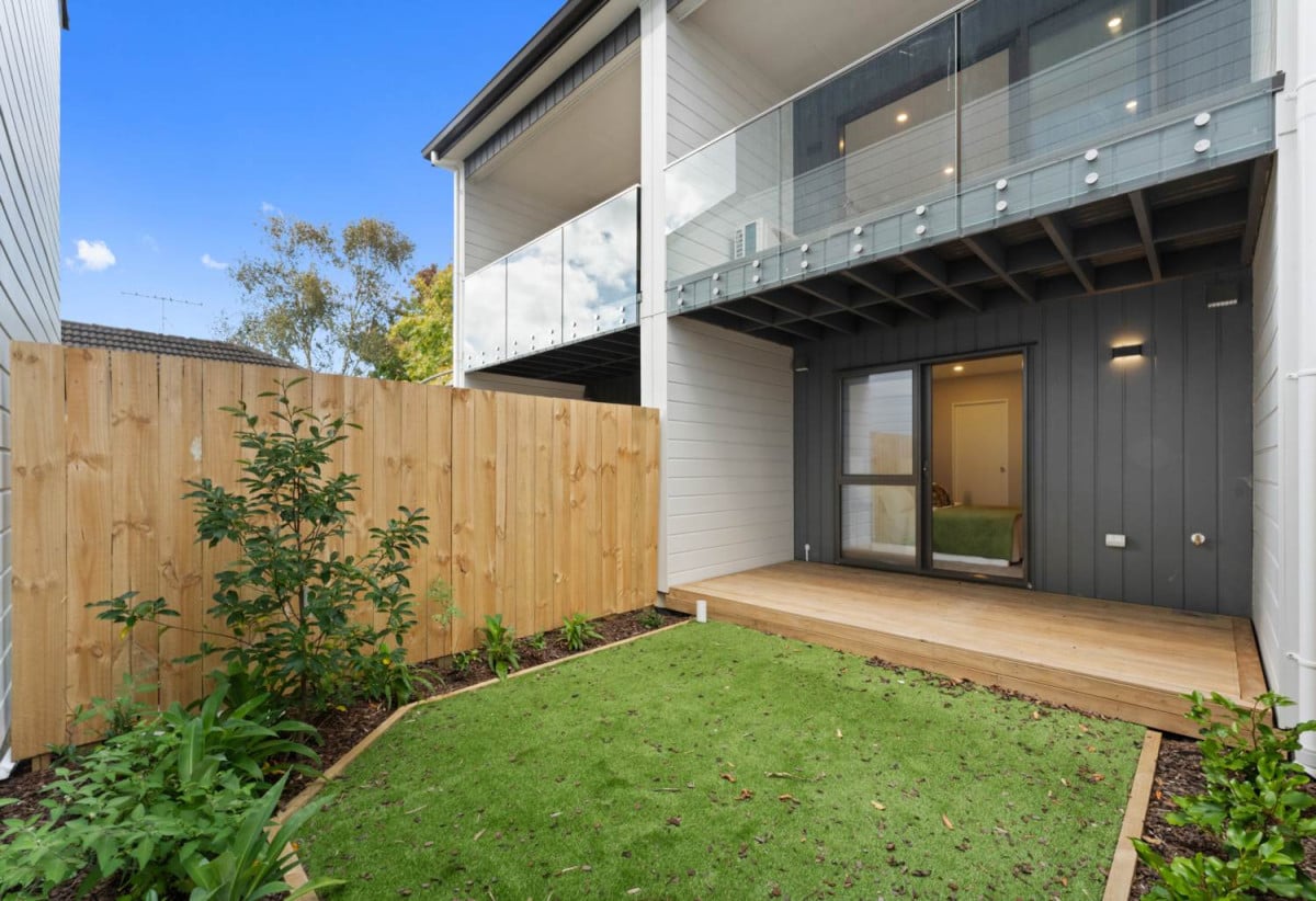 Freehold Brand New 3 beds 2.5 baths Home with car park- No Body Corporate Fee, A versatile foyer and bedroom with semi-ensuite ground floor, Two further bedrooms and a second semi-ensuite top floor, 3/73 Glendale Road, Glen Eden, Auckland