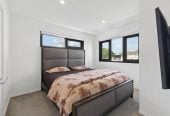 3 beds 2 baths home, 0.6 km to Macleans Primary School, 148B Hutchinsons Road, Bucklands Beach, Auckland