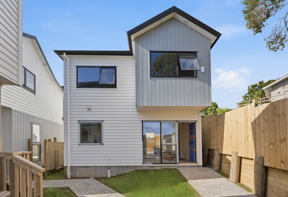 Brandnew standalone 3 beds 2 baths home, 0.5 km to Howick Intermediate, Lot 6/14 Vida Place, Howick, Auckland