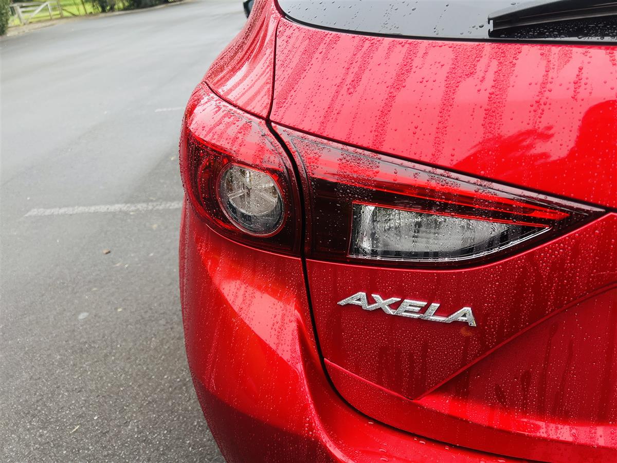 2015 Mazda Axela 2.0L SPORT RADAR CRUISE CONTROL HUB Hatchback Automatic, 5 seats, Petrol, 2,000 cc, 48,885 km