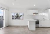 Affordable in Grey Lynn – Developer want it go, Auckland Girls’ Grammar School zone, Renovated freehold 3 beds 2 baths apartment with car park, 70sqm internal size plus Large balcony, 4A/1 Ophir Street, Grey Lynn, Auckland