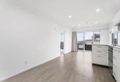 Affordable in Grey Lynn – Developer want it go, Auckland Girls’ Grammar School zone, Renovated freehold 3 beds 2 baths apartment with car park, 70sqm internal size plus Large balcony, 4A/1 Ophir Street, Grey Lynn, Auckland