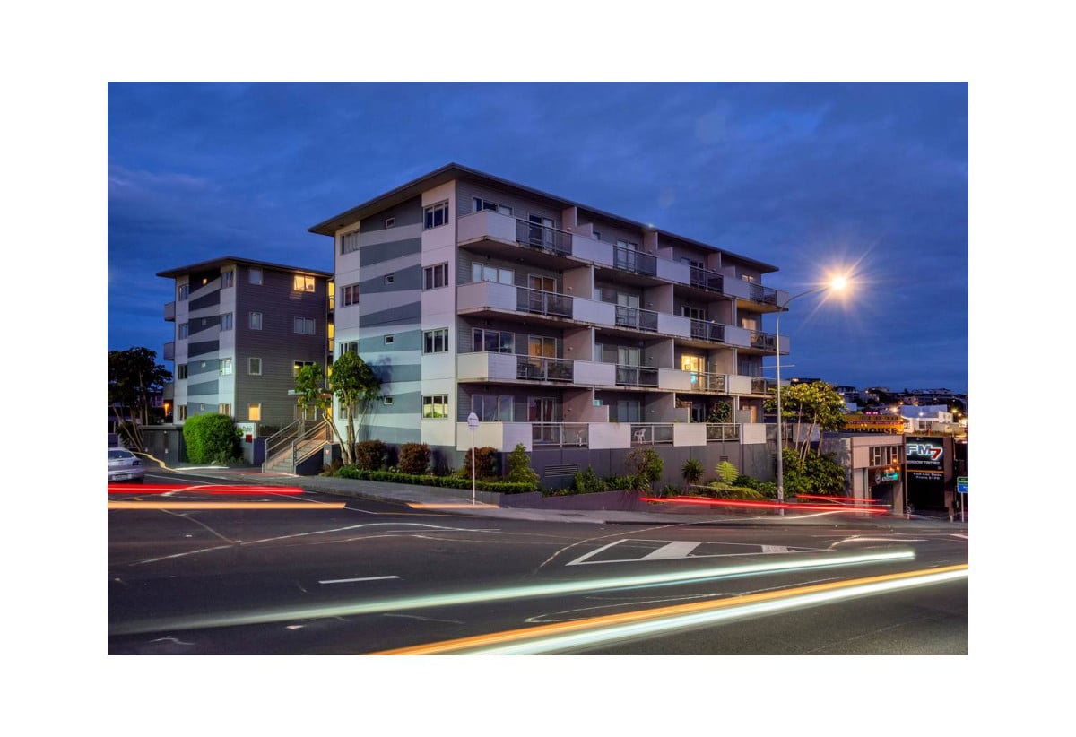 Affordable in Grey Lynn – Developer want it go, Auckland Girls’ Grammar School zone, Renovated freehold 3 beds 2 baths apartment with car park, 70sqm internal size plus Large balcony, 4A/1 Ophir Street, Grey Lynn, Auckland