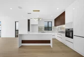 2 kitchens, 6 beds (2 ensuites) 4.5 baths house with garage and 1 bed granny, 65 Rashni Road Flat Bush, Auckland