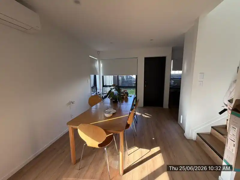 For rent, 3 beds 2 baths home, Available on 27th July, 2/5 Browns Road, Manurewa, Auckland