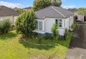 706m2 section, 3 beds 1 bath house with garage, currently rented for $750 per week, 101 Porchester Road, Papakura, Auckland