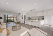 197m2 Freehold 4 beds (1 ensuite) 3 baths duplex home with double garage, easy access to Panmure Basin walking and cycling paths. 0.9 km to Sylvia Park School, 67 Waipuna Road, Mt Wellington, Auckland