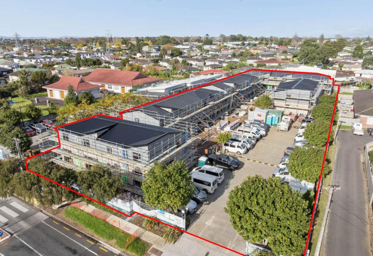 32 Brandnew homes, Flexible Layouts: Choose from 2-bed/1-bath, 2-bed/2-bath, or spacious 3-bed/2-bath designs, Every home includes one dedicated off-street parking, Lots 1-32/48 Tennessee Avenue, Mangere East, Auckland