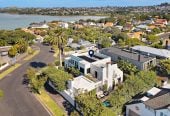 Must Sell, Vendors has Purchased, Double Grammar school zone, This Andrew Patterson Architectural masterpiece, 625m2 section, 351m2 floor area, 4 beds + office 2 baths house with double garage and swimming pool, Sea Views, zoned for Auckland Grammar and Epsom Girls’ Grammar School, 3 Crescent Road, Parnell, Auckland