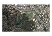 33753m2 of residentially zoned land, 3 beds 1 bath house, 1.7 km to Target Road School, 2.6 km to Albany Junior High School, 42 Albany Highway, Greenhithe, Auckland
