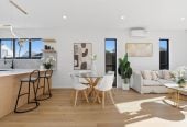 Elite School Zones, Coastal Luxury, 140m2 Brandnew standalone 3 beds + study 2.5 baths home with garage, 32B Tyrian Close, Half Moon Bay, Auckland