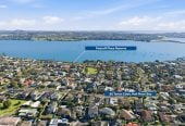 Elite School Zones, Coastal Luxury, 137m2 Brandnew standalone 3 beds + study 2.5 baths home with garage, 32C Tyrian Close, Half Moon Bay, Auckland