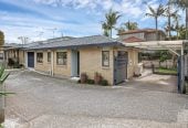 Charming Brick Beauty in Howick, 3 Bedrooms | 1.5 Bathrooms | 1 Garage + 1 Carport, 1/19 Howe Street, Howick, Auckland