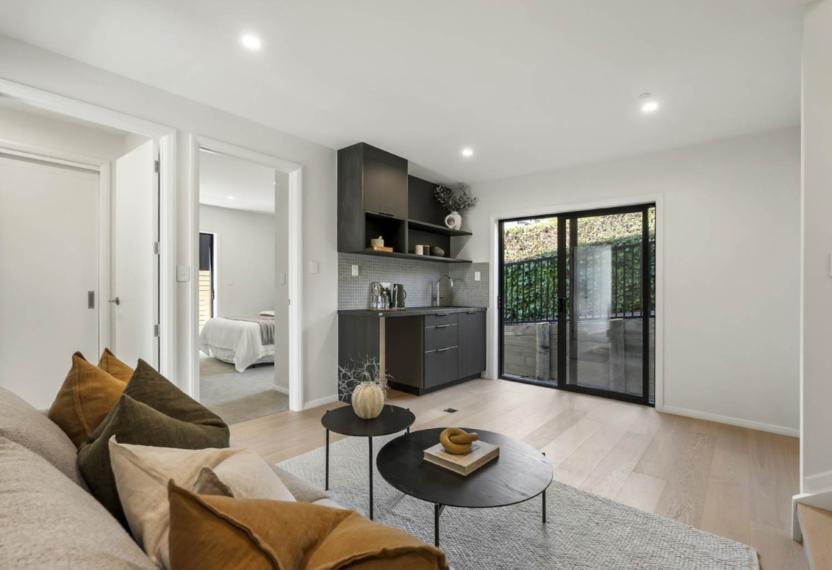 Must Sell, Built- in lift, Brandnew standalone 5 beds (3 ensuites) 4.5 baths house with double garage, 19B Hawera Road, Kohimarama, Auckland