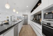 Room for Everyone, Space for Every Stage of Life, 5 beds (3 ensuites) 4.5 baths house with double garage, 1 ensuite ground floor, 71A Oranga Avenue, Onehunga, Auckland