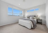 Room for Everyone, Space for Every Stage of Life, 5 beds (3 ensuites) 4.5 baths house with double garage, 1 ensuite ground floor, 71A Oranga Avenue, Onehunga, Auckland