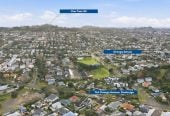 Room for Everyone, Space for Every Stage of Life, 5 beds (3 ensuites) 4.5 baths house with double garage, 1 ensuite ground floor, 71A Oranga Avenue, Onehunga, Auckland