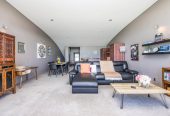 Two-story penthouse-level apartment on The Wharf -Sharp Price for Quick Sale, Auckland Girls’ Grammar School zone, 134m2 Leasehold 3 beds 2 baths apartment with car park, 79/145 Quay Street, City Centre, Auckland