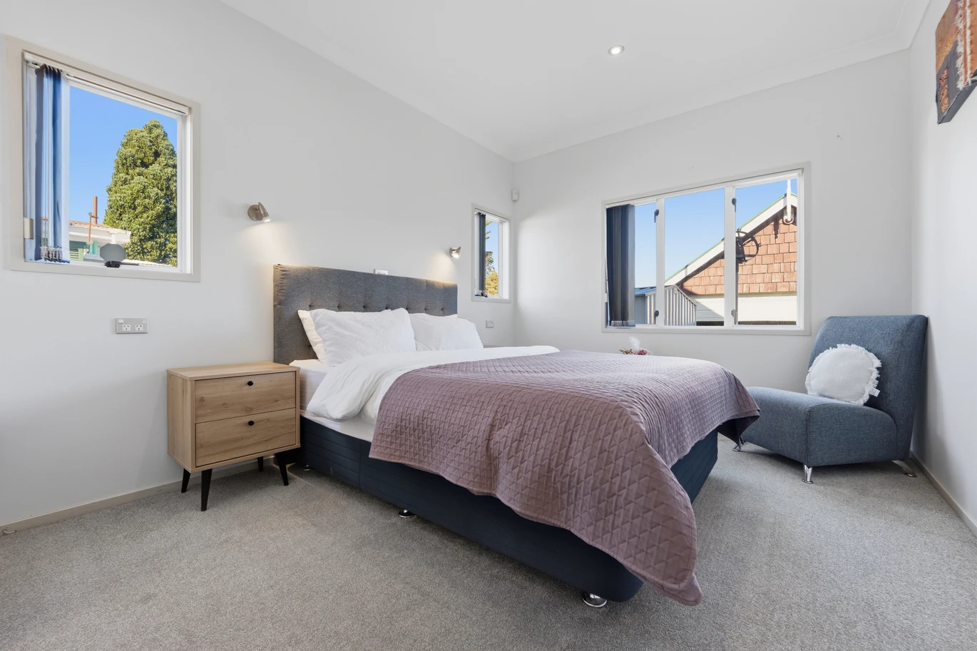 400m2 section, Renovated 3 beds 2 baths house with double carport, 33 View Road Henderson, Auckland