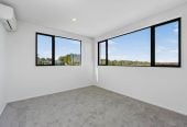 Striking three-level 4 beds (1 ensuite) 2.5 baths house with double garage, a spectacular top-floor retreat that’s made for entertaining. Throw open the doors to the elevated balcony overlooking the Warkworth Club, 35 Mamaku Lane, Warkworth, Auckland