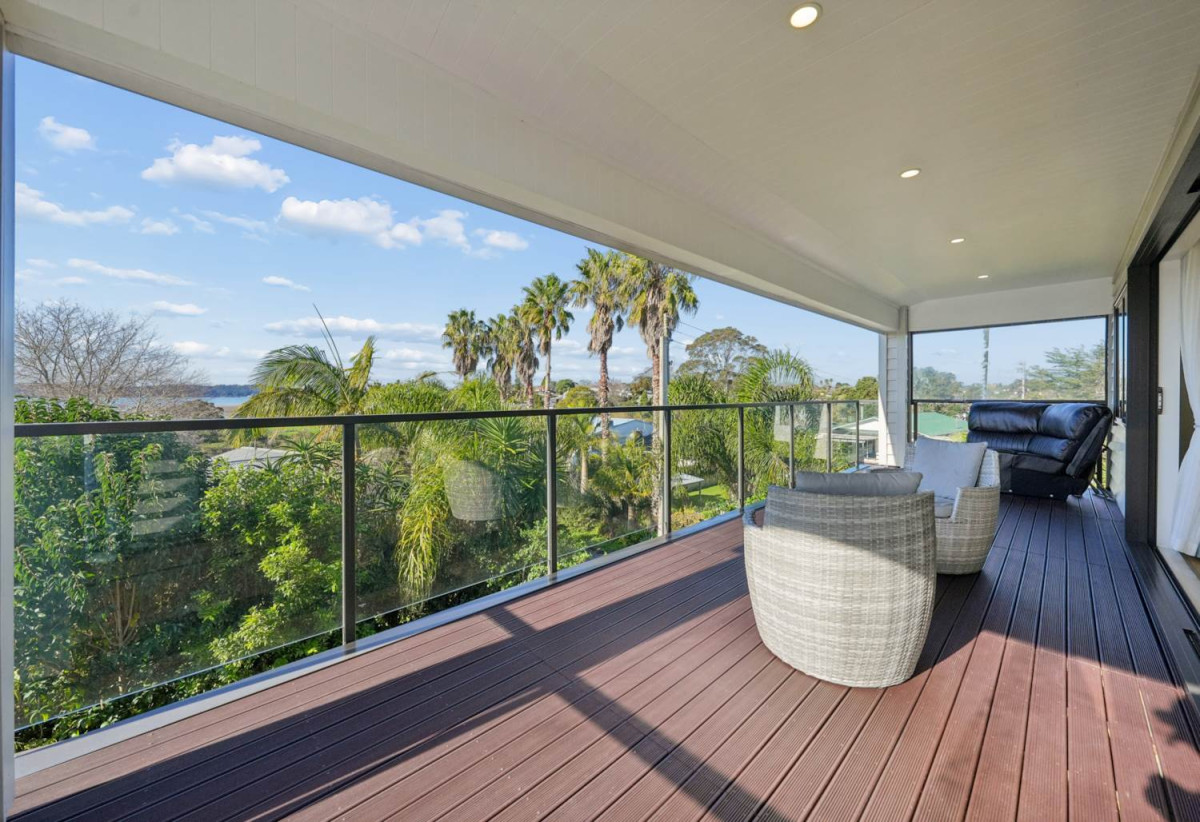 Motivated vendor, 500m2 section, Sea Views, Brick and weatherboard 5 beds (1ensuite) 3 baths house with double garage, 2 beds 1 bath ground floor, 48C Totara Road, Te Atatu Peninsula, Auckland