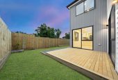 Brandnew standalone 3 beds 2.5 baths home with garage, minutes rom: Shopping & Dining: New World, Meadowlands restaurants, supermarkets, 0.5 km to Owairoa School, 1 km to Howick Intermediate and Howick College, Lot 4/54 Rodney Street, Howick, Auckland